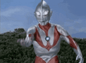 初代奥特曼招手挑衅