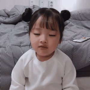 上课打瞌睡的你（权律二表情包）