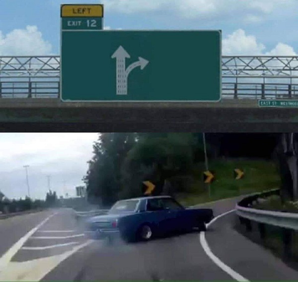 开车高速路口路标